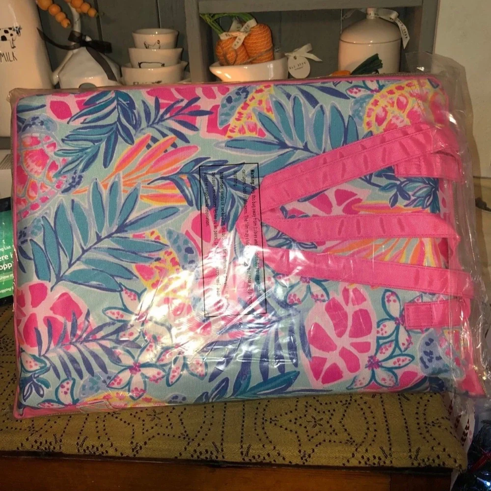 Lilly Pulitzer Beach Mat Sea Glass AQ Rainforest Retreat